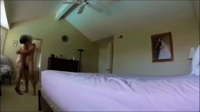 亮丝高跟白领老婆居家激情开操