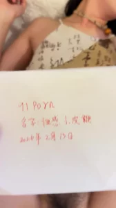 [原创]情侣自拍，开头自拍达人验证。