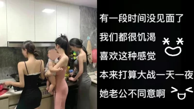 []“我很喜欢这种偷偷摸摸的感觉”黑丝高跟偷情就是爽